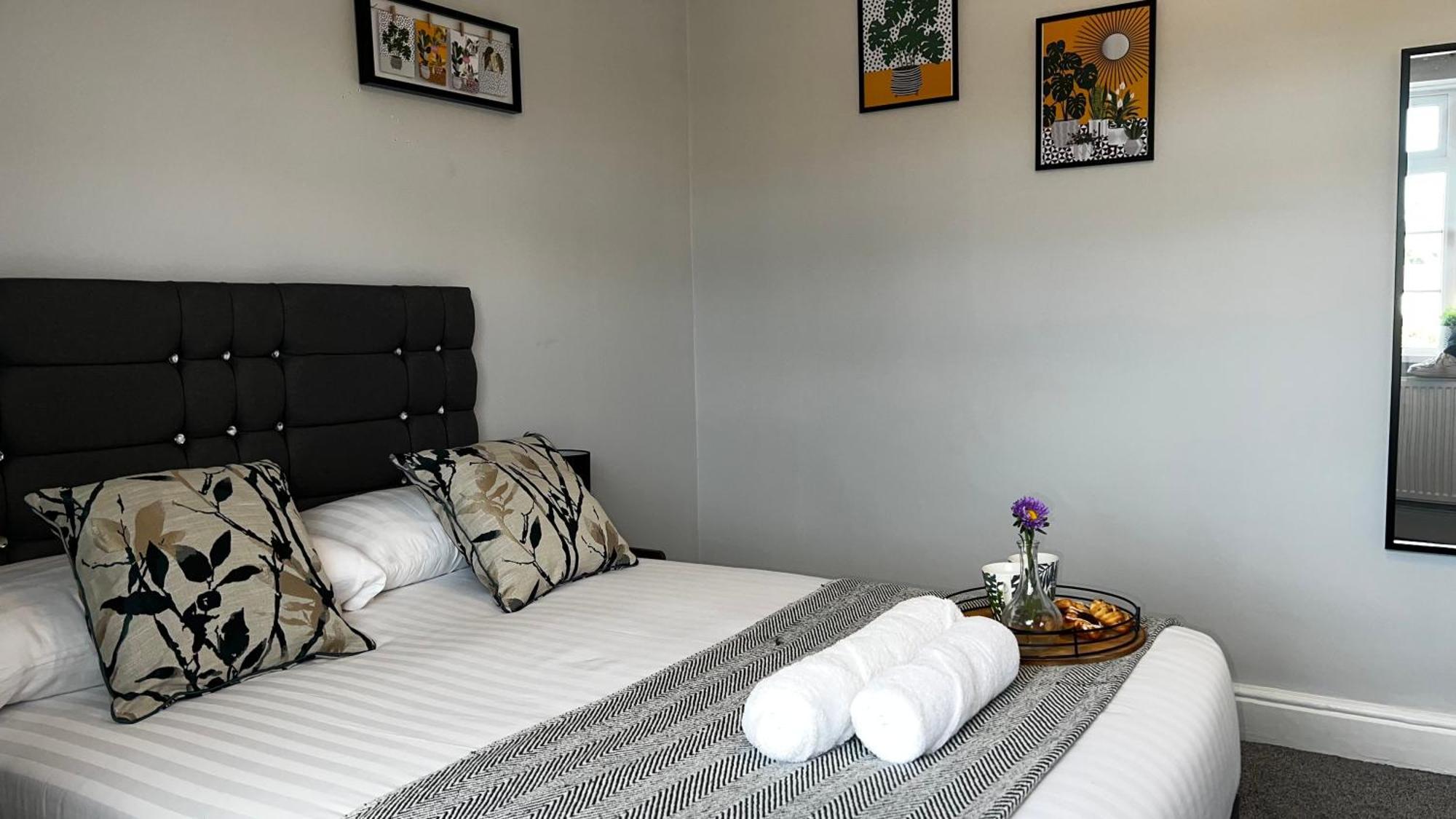 The Cheshire Gathering - Sleeps Up To 30 With Hot Tub Chester Luaran gambar